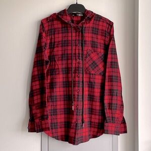 REBEL SUGAR Red and Black Plaid Hoodie Button Down Shirt